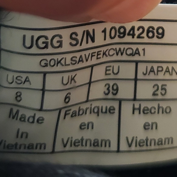 UGG Classic Neumel Chukka Boot Black (1094269) Sz 8 *fits like 8.5 - Picture 8 of 9